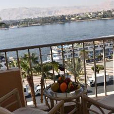 Aracan Eatabe Luxor Hotel ภายนอก รูปภาพ